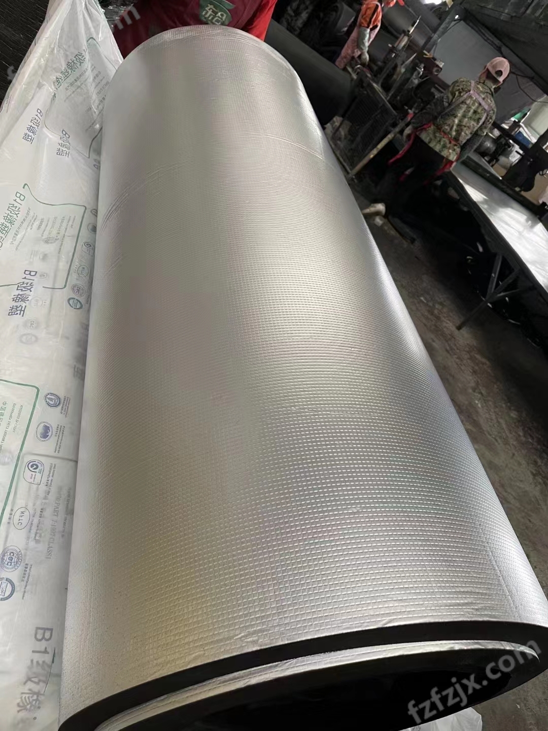 耐腐蚀铝箔橡塑保温棉生产厂家